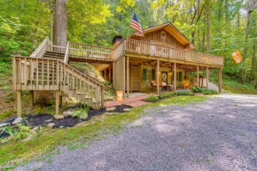 Bear Acres Getaway Cabin with Deck in Townsend!